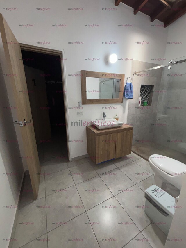 FOTOS DE TRABAJA CON NOSOTROS Y MULTIPLICA TUS INGRESOS CASA DE CITAS GOLDEN HOUSE