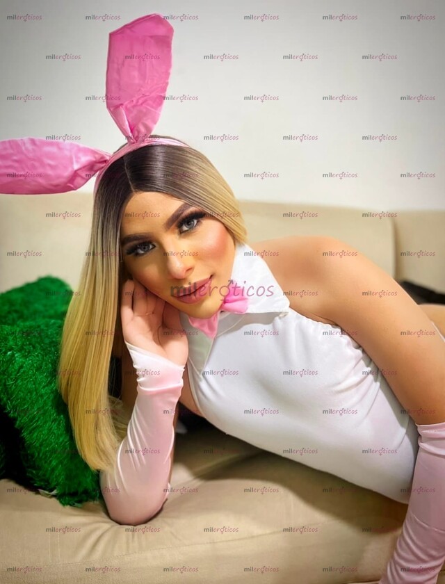 FOTOS DE DELICIOSA BLANQUITA,LINDA DE PIES A CABEZA FULL DERROCHE DE MUCHO SEXO Y PLACER