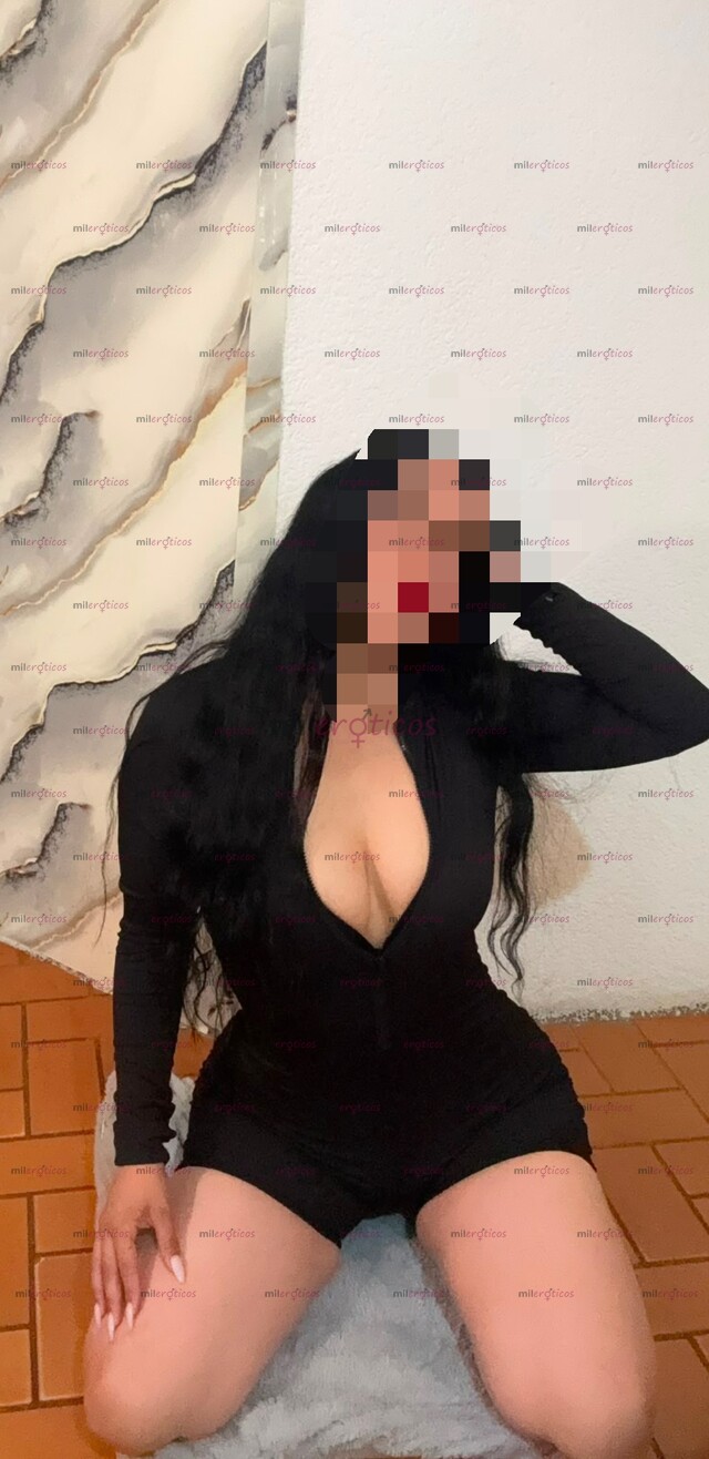 FOTOS DE HERMOSA COMO UNA MUÑECA DELGADITA CHAPARRITA VIP