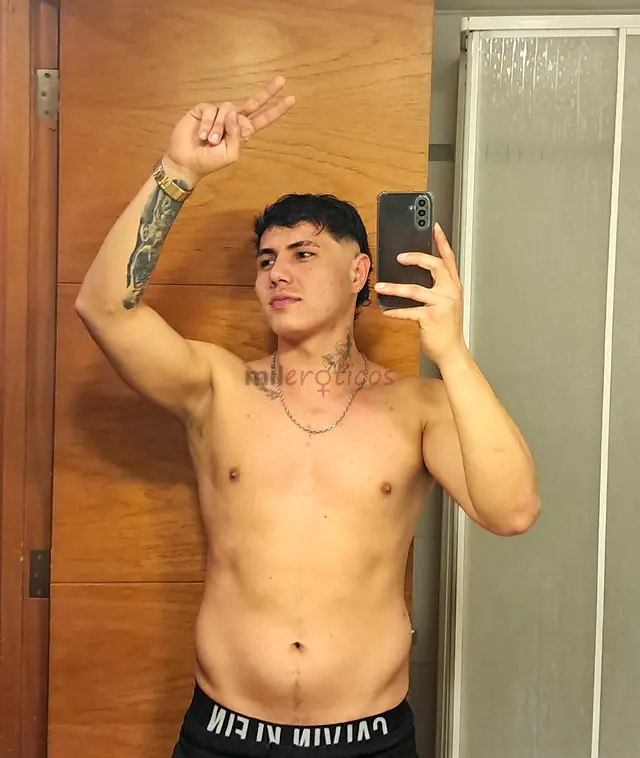 Hey que mas parcero soy bayron un men varonil serio discreto morboso tengo 22 anos estoy de paso por tu ciudad tengo una chimba de verga verga de 20 c...