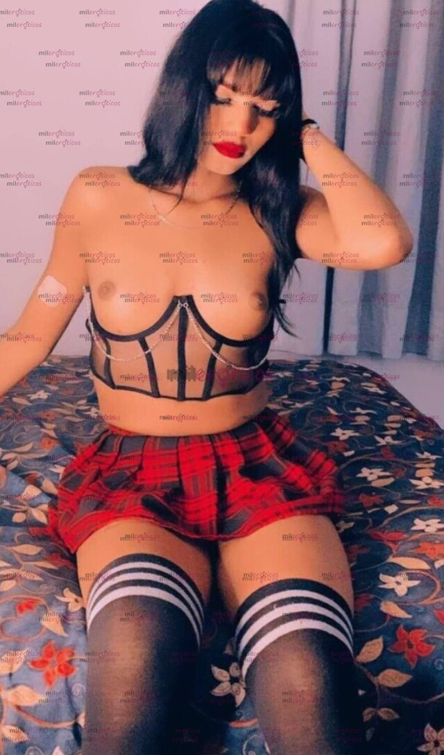 FOTOS DE BUSCAS BELLEZA Y JUVENTUD SOY TU MEJOR OPCIONES LA MAS PEQUEÑA Y GUAPA DEL PORTA