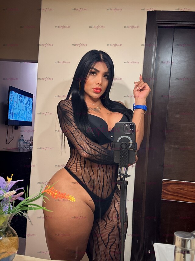FOTOS DE COMO ME EXTRAÑARON TANTO YA ESTOY AQUÍ ,TU ARDIENTE MULATA DE GARGANTA PROFUNDA