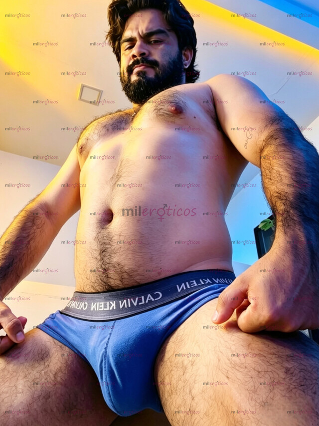 FOTOS DE NUEVO MACHO DOMINANTE Y PELUDO, DEJATE LLEVAR POR LA FUERZA Y FURIA DEL OSO