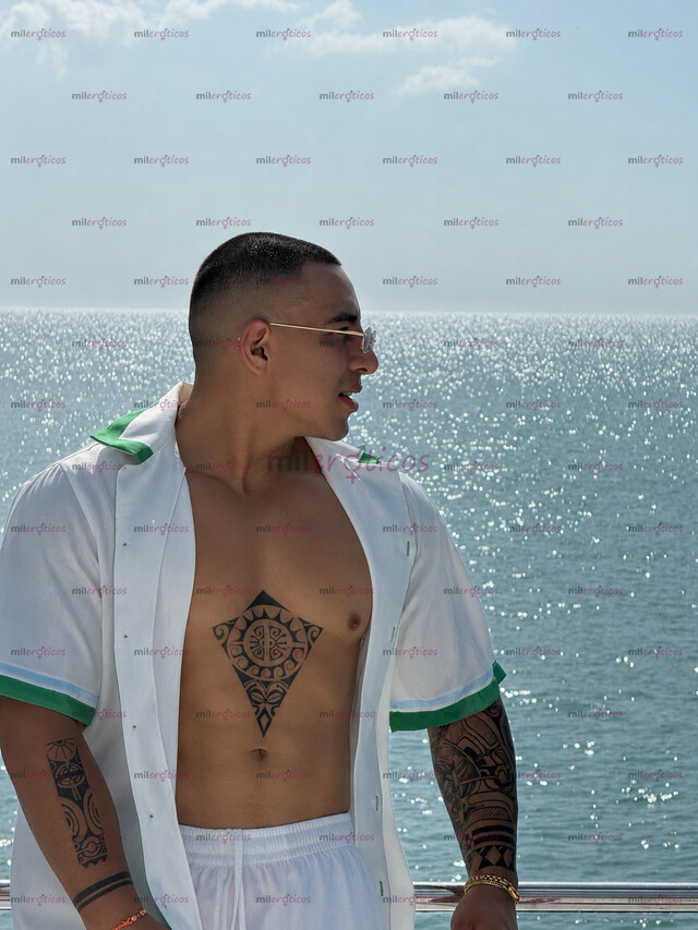 FOTOS DE ACTIVO VERGON LATINO VARONIL DISCRETO CALIENTE 24 7
