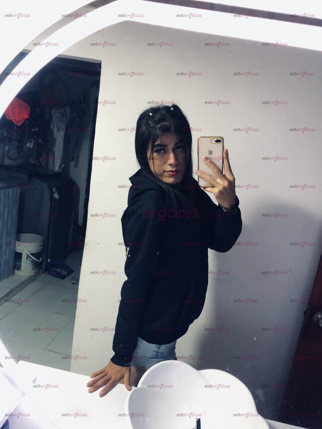 FOTOS DE CHICA TRANS SENSUAL Y SIN TABÚES, LISTA PARA HACERTE PASAR UN MOMENTO INOLVIDABL