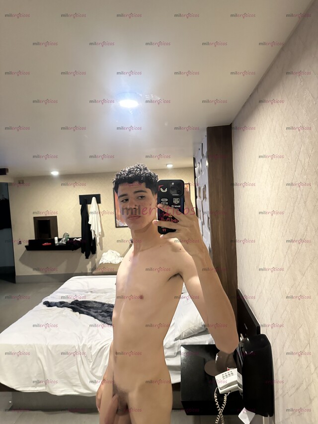 FOTOS DE TWINK ALTO, DELGADO Y BLANQUITO, LISTO PARA TI.