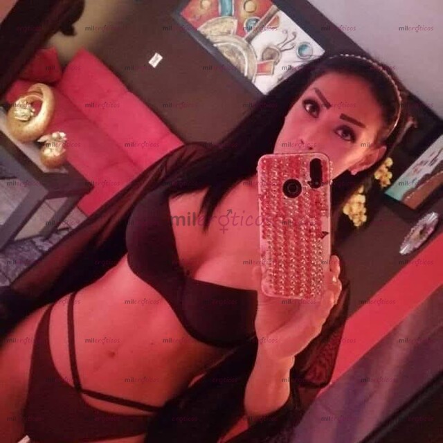 FOTOS DE NUEVA EN TU CD UNA COSTEÑA CON GRANDES CURVAS CULONA Y CHICHONA ME DAS TE DOY