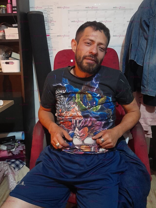 FOTOS DE GOLOSO FLAQUITO CHUPON COMPLACIENTE TRAGA LECHE