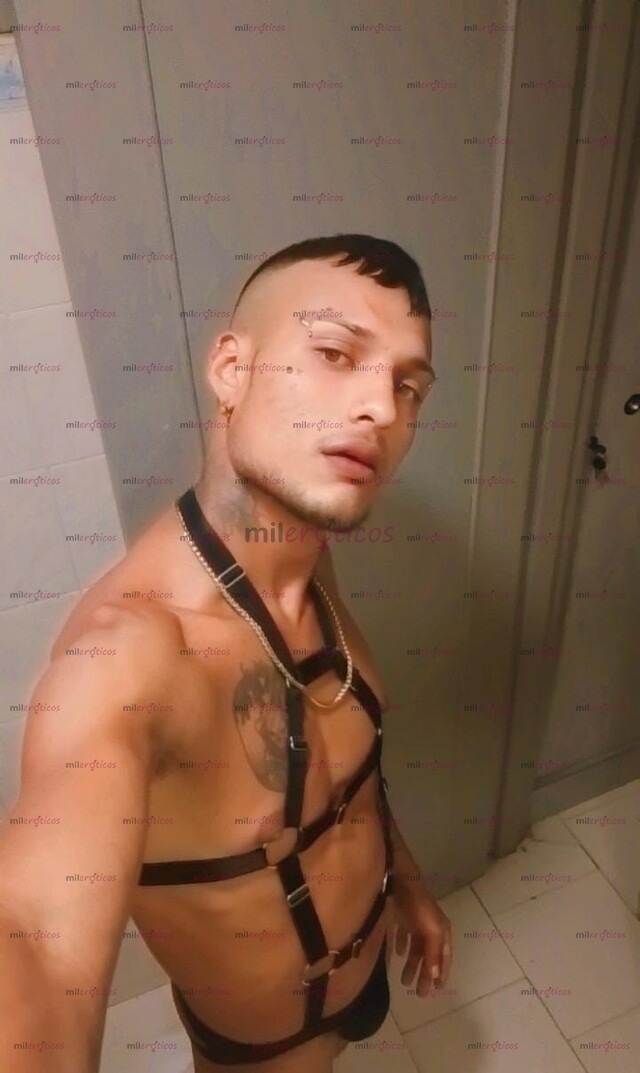 FOTOS DE HOLAS JUAN STIWAR DÉ ESTOY PARÁ COMPLACERLOS SOY DÉ MENTE ABIERTA MUY CALIENTE M