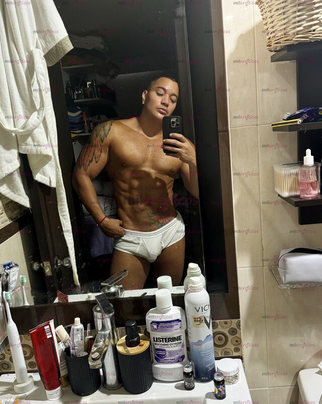 FOTOS DE HOLA MI NOMBRE ES ERIK 21 CM DE VERGA PARA TI NO TE ARREPENTIRAS