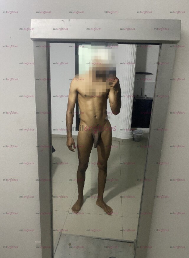 FOTOS DE JOVEN VERGON DE 22CM LISTO PARA COMPLACERTE EN TODAS TUS FANTASÍAS
