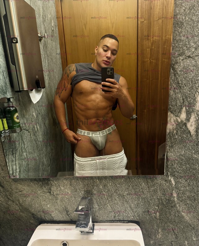 FOTOS DE HOLA MI NOMBRE ES ERIK 21 CM DE VERGA PARA TI NO TE ARREPENTIRAS