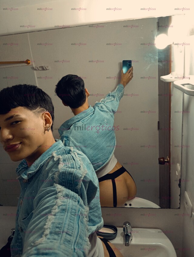 FOTOS DE CHICO SEXY FEMBOY VERSÁTIL SÚPER COMPLACIENTE