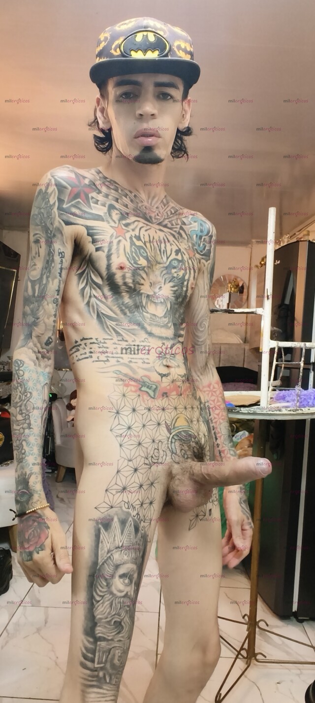 FOTOS DE FLACO ACTIVO SERIO VERGON BLANCO TATUADO MORBOSO
