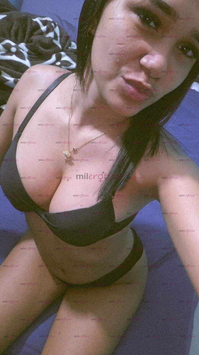 FOTOS DE MORENITA CALIENTE QUIERE VERGA, VEN MIRA COMO CHORREO PAPI DESDE 7000MIL