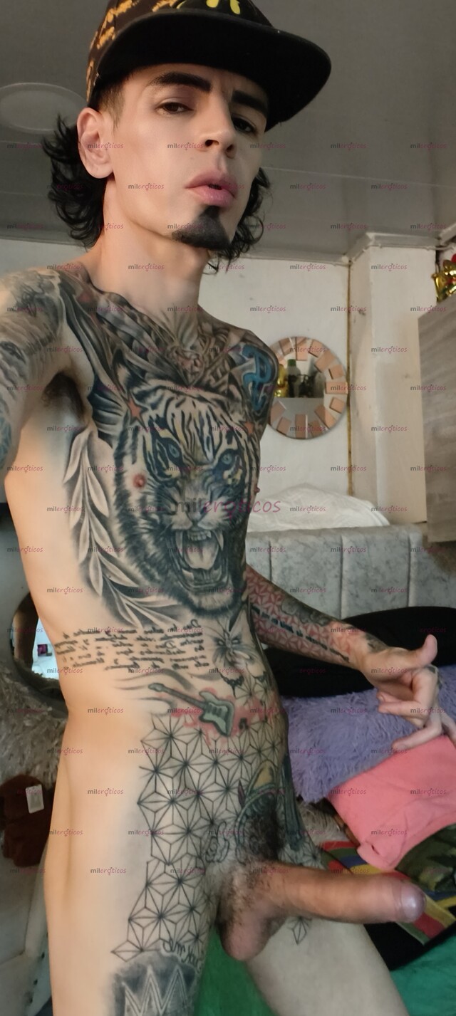 FOTOS DE FLACO ACTIVO SERIO VERGON BLANCO TATUADO MORBOSO
