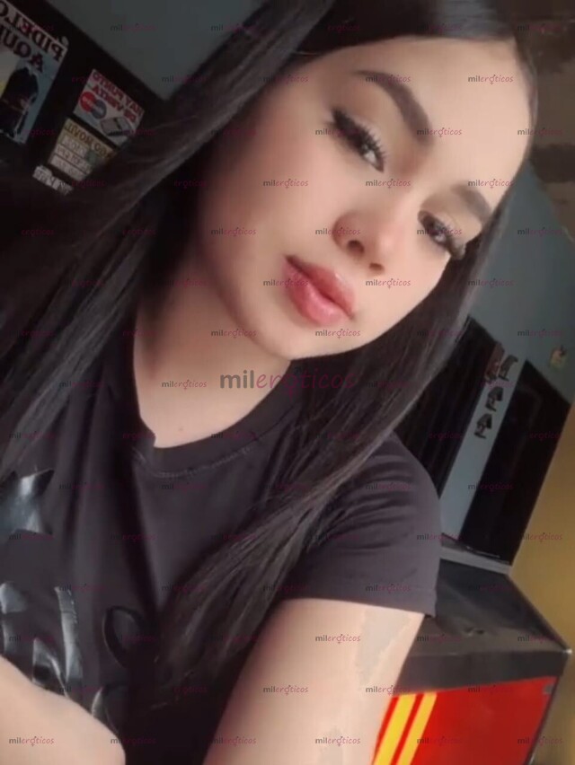 FOTOS DE 18 AÑOS JOVENCITA CON VAGINA APRETADA Y ROSADA PARA TI