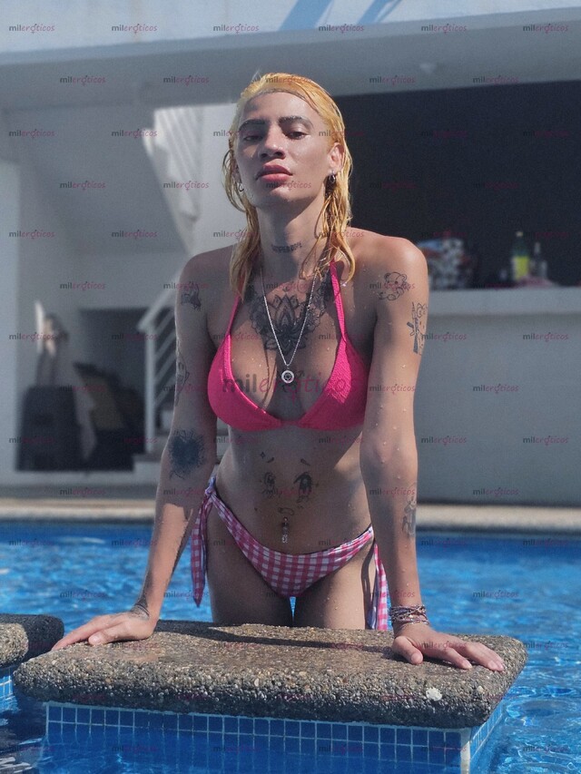 FOTOS DE ALLY SEXY TRANS FEMENINA DISPONIBLE EN PUERTO VALLARTA Y BUCERIAS
