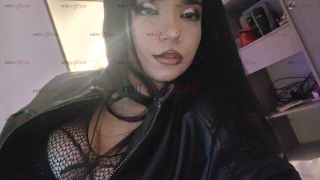 FOTOS DE JOVEN Y HERMOSA MORENA (SOLO DOMICILIOS)