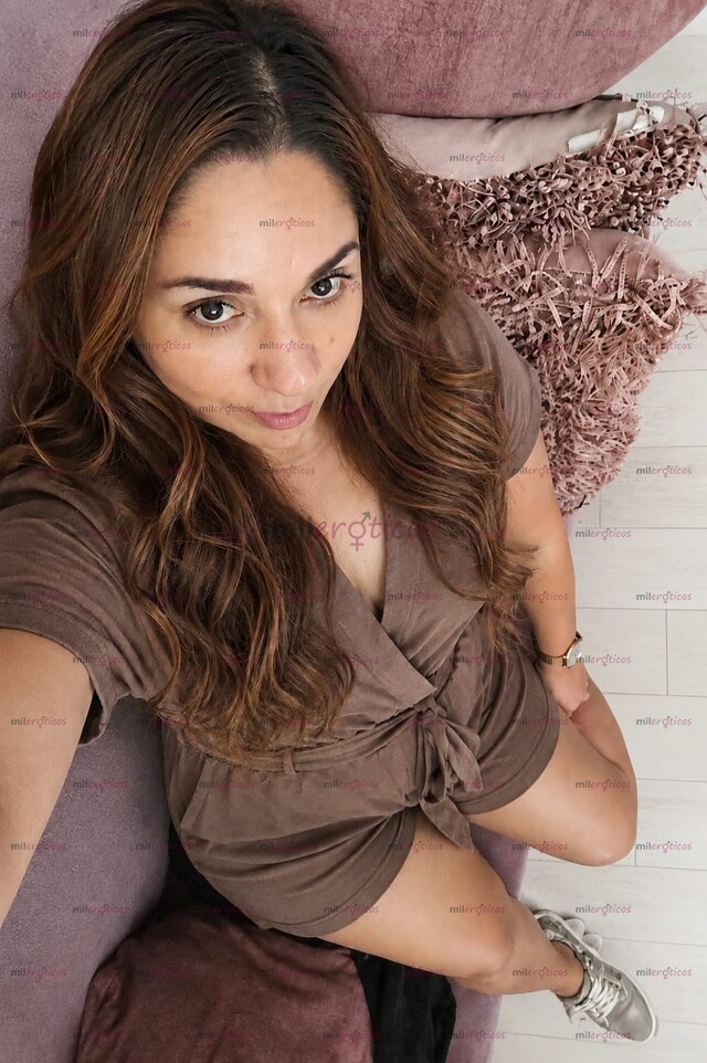 FOTOS DE MUJER MADURA NATURAL EXPERTA EN MASAJE ERÓTICO