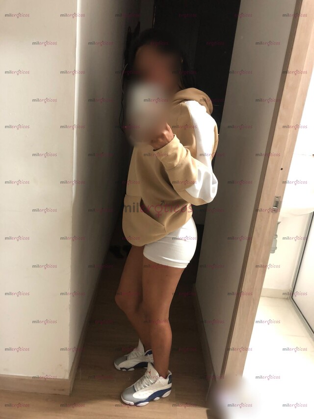 FOTOS DE RICA FLACA MAMADORA, CON UNA VAGINA ESTRECHITA Y DELICIOSO VEN