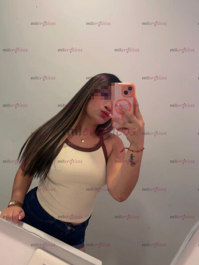 FOTOS DE DELICIOSA MONA VIP JUGUETONA Y MUY CALIENTE