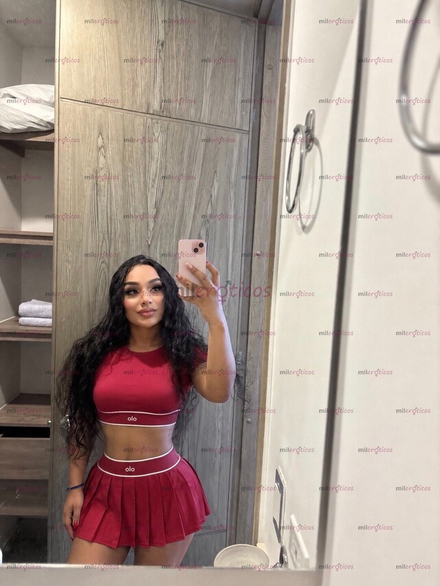 FOTOS DE HERMOSA MORENA CON UN DELICIOSO CULO Y RICAS TETAS