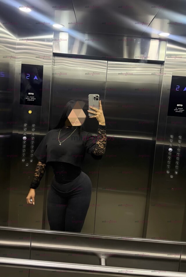 FOTOS DE CUERPO DELICIOSO Y TETAS BIEN GRANDES Y NATURALES