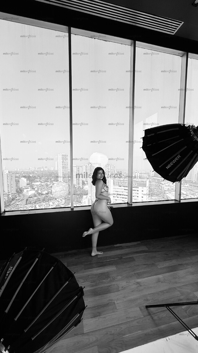 FOTOS DE HOLA MI AMOR,SOY MADDY UNA COLOMBIANA DISPUESTA A CUMPLIR TUS FANTASÍAS