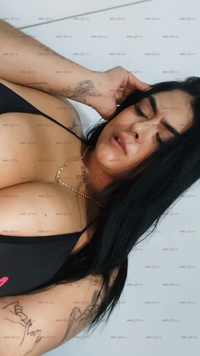 FOTOS DE HOLA AMOR ESTOY CALIENTE EN CASA Y MUY MOJADITA
