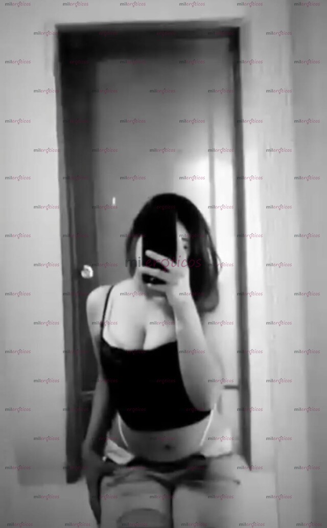 FOTOS DE VEN Y SIENTE COMO ME MOJO MI AMOR PARA QUE ME LA METAS TODITA
