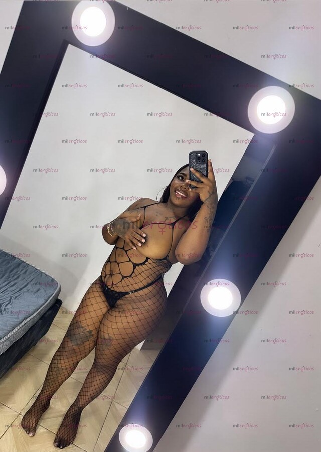 FOTOS DE VIDEOLLAMADAS RAQUEL, HERMOSA NEGRA ESTRECHITA Y DESCOMPLICADA