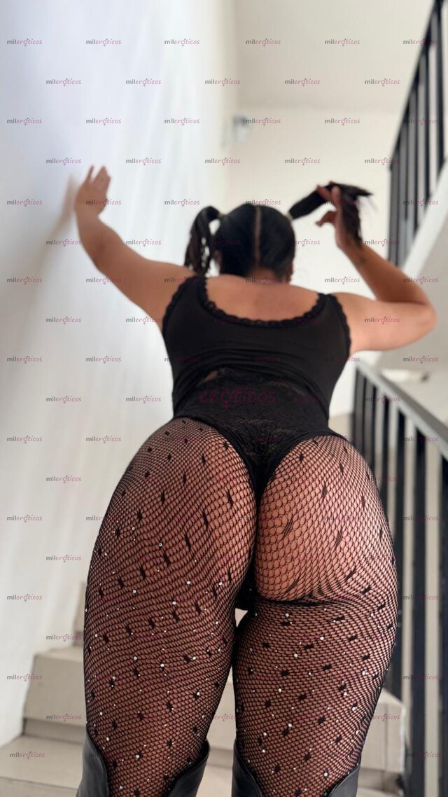 FOTOS DE GALA PUTITA UNIVESITARIA CON GANAS DE VERGA Y LECHITA