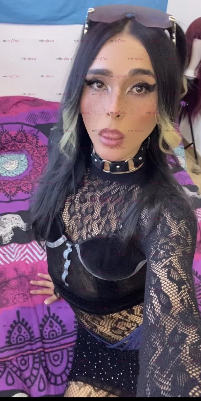 FOTOS DE VEN A DISFRUTAR LA MEJOR SENSACIÓN CON ESTA NENA DEL TERCER SEXO!