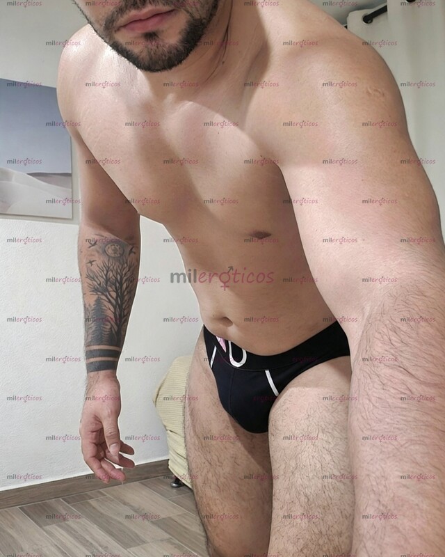 FOTOS DE MORENO CHOCOLATE BUENA PRESENCIA DISPONIBLE CON LUGAR