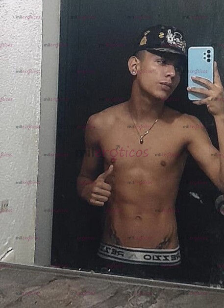 FOTOS DE SOY UN FLACO ACTIVO VERGON ME GUSTA SER EXCLUXIVO ME GUSTA QUE ME LA CHUPEN Y