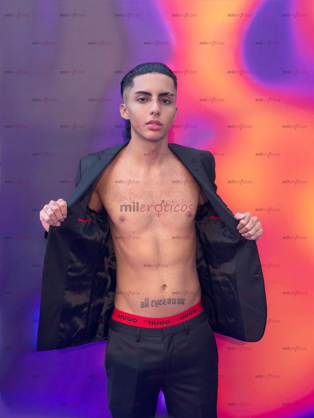 FOTOS DE JOVEN PAISA MASCULINO VERGON, VIP SERIO POCOS DÍAS