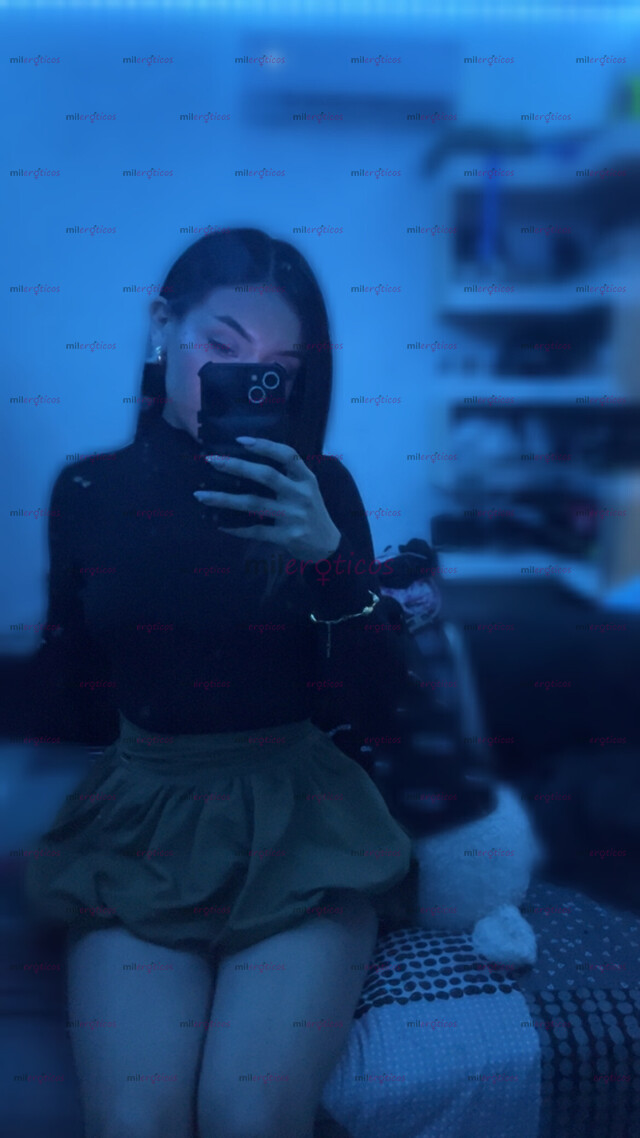 FOTOS DE MELANY CHICA VIP, DELGADITA CON CINTURITA DE 18 AÑOS,