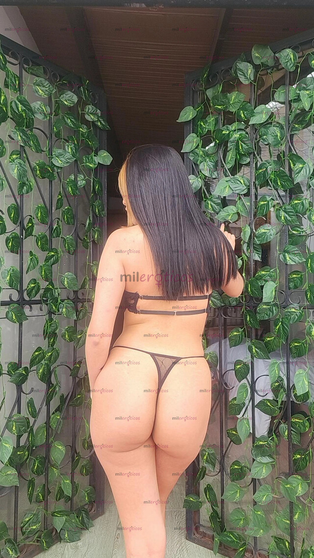 FOTOS DE MAILY 18 AÑOS TIERNA , HERMOSA , DELGADA DE ATRIBUTOS NATURALES Y CON UN CUERPO