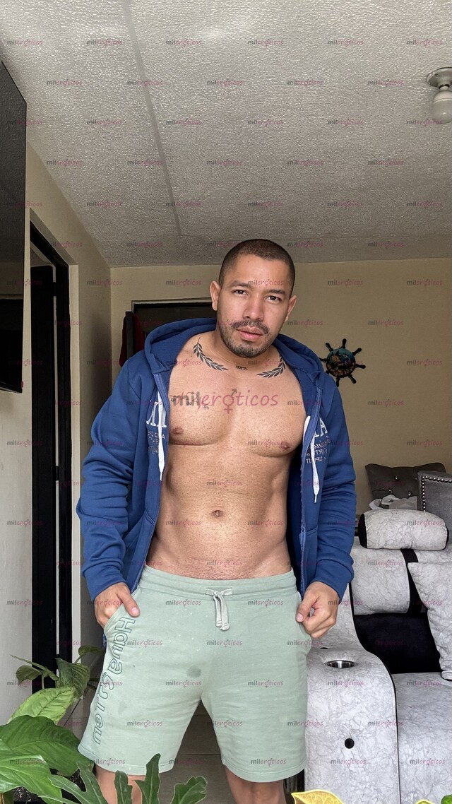 FOTOS DE TU MASAJISTA DE CONFIANZA MACHO FORNIDO PARA CUMPLIR TUS DESEOS