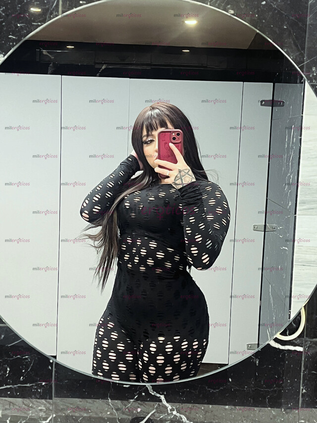 FOTOS DE MODELO COLOMBIANA, SERVICIO VIP, ESCRÍBEME A WHATSAPP