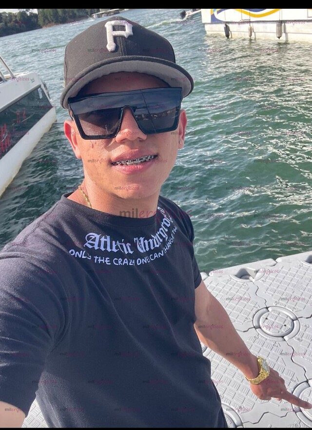 FOTOS DE VENEZOLANO A TU GUSTO MACHITO DOTADO COMPLACIENTE LECHERO