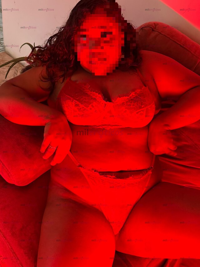 FOTOS DE FERNANDA MASAJISTA PROFESIONAL DE PASO POR LA CIUDAD