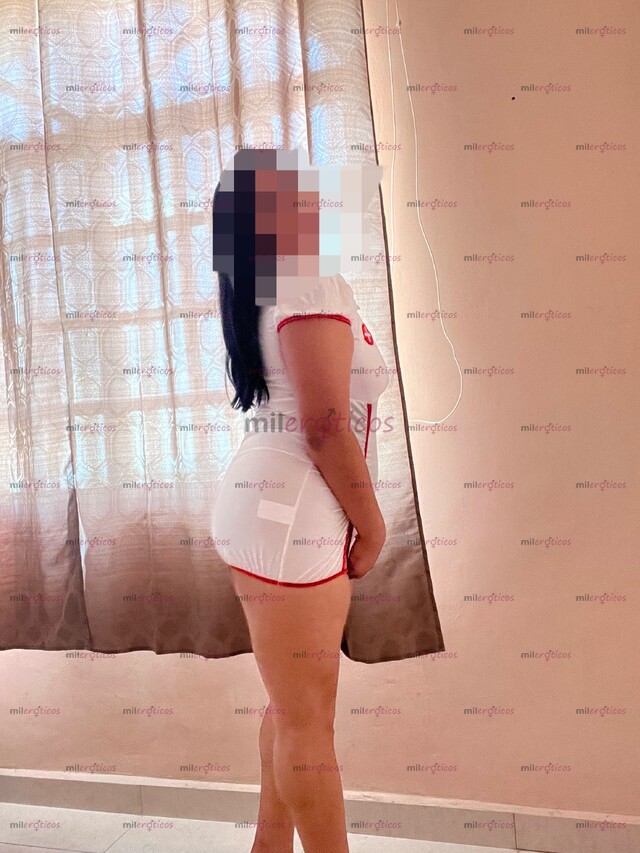 FOTOS DE CHICA CON CURVAS RICAS , MAMADAS BIEN ENSALIVADAS
