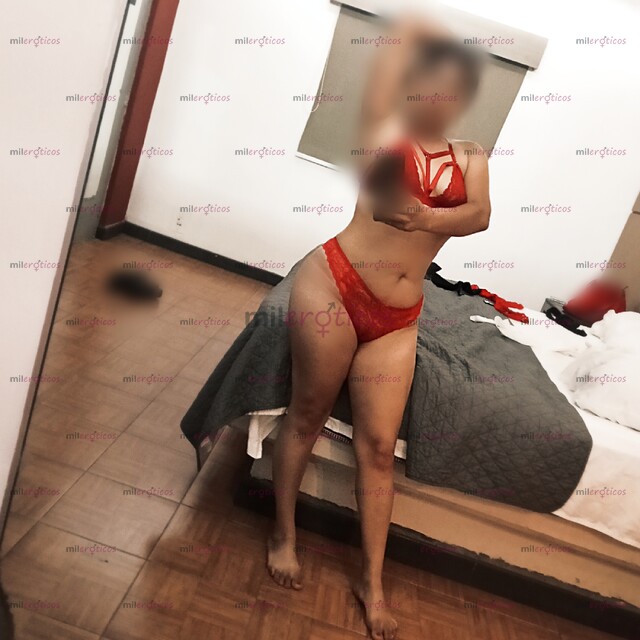 FOTOS DE PAPI SUPER CACHONDITA Y ATENTA A LO QUE ME PIDAS