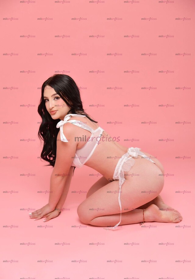 FOTOS DE SOY LIA UNA LINDA COLOMBIANA SÚPER ATENTA Y CARIÑOSA