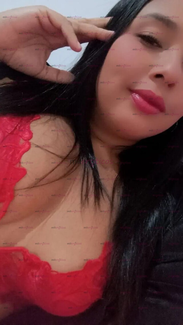 FOTOS DE ÚLTIMO DÍA HERMOSA DAMA SENSUAL CON BUENOS SENOS Y UNA BUENA COLA