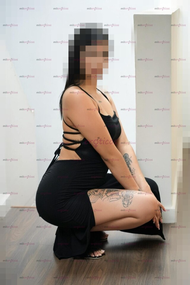 FOTOS DE HOLA SOY VALERY,UNA CHICA FLAQUITA MUY BONITA DE 19 AÑOS