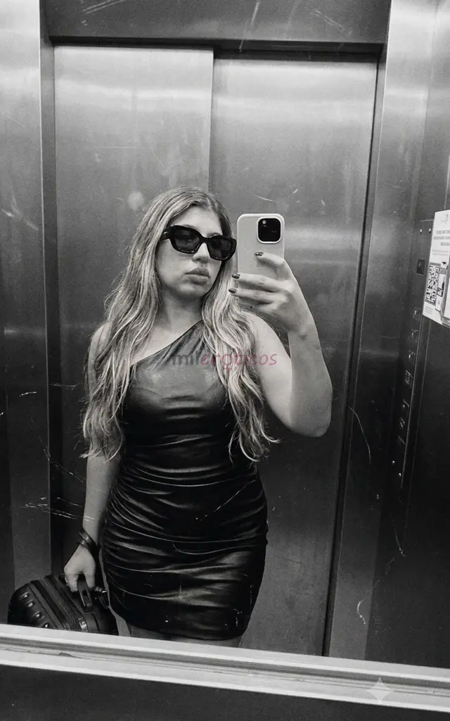 Oiiee prazer camila vendo conteudo e realizo video chamada bem gostosas estou aqui para te deixar a vontade e realizar seus desejos venha ter otimos m...