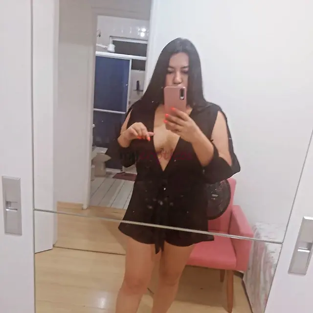Ola amor bem vindo ao meu perfil faco chamadas ao vivo com anal brinquedinhos e interacao realizo fetiches tambem personalizados faco vendas de conteu...